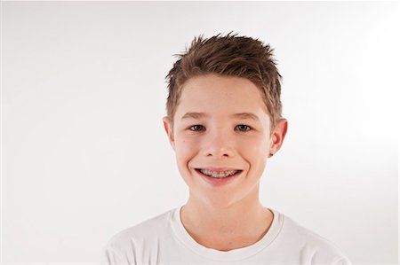 simsearch:600-03230190,k - Portrait of Boy Fotografie stock - Premium Royalty-Free, Codice: 600-03685836