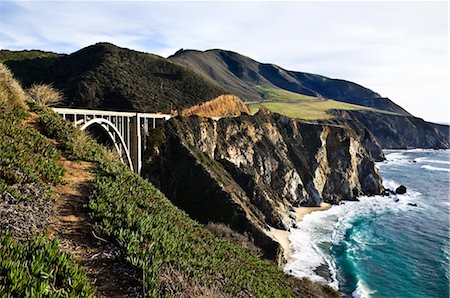 simsearch:600-02046089,k - Bixby Creek Bridge, Big Sur Coast and Santa Lucia Mountains, Monterey County, California, USA Stock Photo - Premium Royalty-Free, Code: 600-03686115