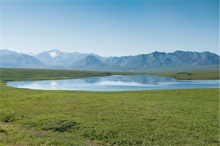 Tundra and Lake, Brooks Range Mountains, Alaska, USA Stock Photo - Premium Royalty-Free, Code: 600-03682005