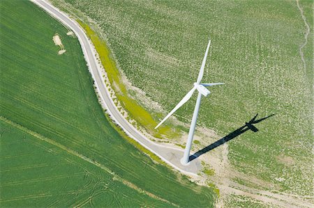 Antenne Ansicht der Windkraftanlage in Feld nahe Jerez De La Frontera, Cádiz, Andalusien, Spanien Stockbilder - Premium RF Lizenzfrei, Bildnummer: 600-03682220