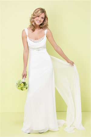 simsearch:600-03783424,k - Portrait of Bride Stock Photo - Premium Royalty-Free, Code: 600-03775689