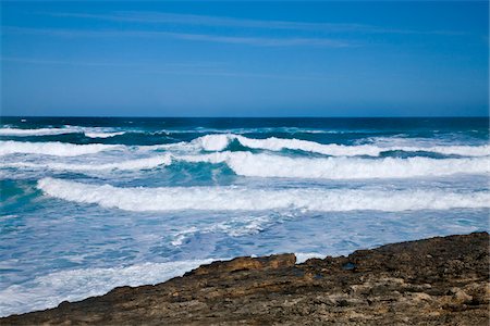 simsearch:600-03777954,k - Vagues dans la mer Méditerranée, Majorque, Espagne Photographie de stock - Premium Libres de Droits, Code: 600-03778080