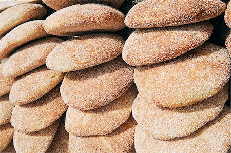 simsearch:700-03778111,k - Bread for Sale in Souk, Medina, Marrakech, Morocco Stock Photo - Premium Royalty-Free, Code: 600-03836418