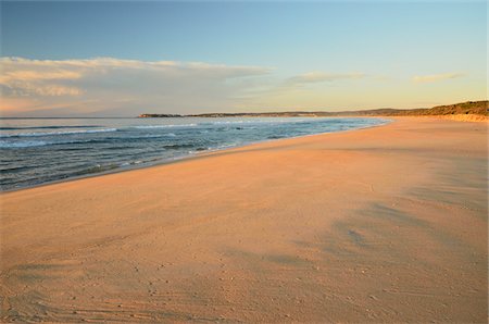 sea beach in australia - Beach near Bermagui, New South Wales, Australia Stock Photo - Premium Royalty-Free, Code: 600-03907302