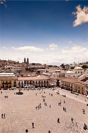 people of south americans - Plaza de San Francisco, Quito, Ecuador Stock Photo - Premium Royalty-Free, Code: 614-05819097