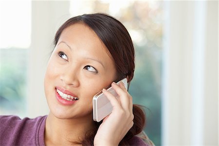 simsearch:614-06537448,k - Woman talking on cell phone Stock Photo - Premium Royalty-Free, Code: 614-06536921