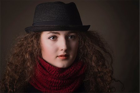 Woman wearing hat and scarf Stock Photo - Premium Royalty-Free, Code: 614-06719553