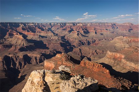 Rock formations in dry desert landscape Stock Photo - Premium Royalty-Free, Code: 614-06720082