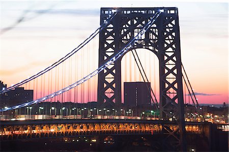 Architectural detail of George Washington Bridge, New York City, USA Photographie de stock - Premium Libres de Droits, Code: 614-06813387