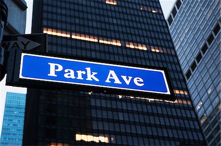 repeating lights - Park avenue sign, New York City, USA Stock Photo - Premium Royalty-Free, Code: 614-06813398