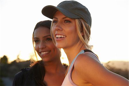 Women looking into the distance Stock Photo - Premium Royalty-Free, Code: 614-06898365