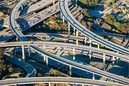 Aerial view of traffic on multi lane highways and flyovers, Los Angeles, California, USA Stock Photo - Premium Royalty-Free, Code: 614-08148488