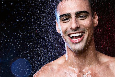 simsearch:614-03982063,k - Young man in the rain topless Photographie de stock - Premium Libres de Droits, Code: 614-08865801