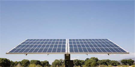 solar panel usa - Photovoltaic panels tilted to sun Stock Photo - Premium Royalty-Free, Code: 614-08866257