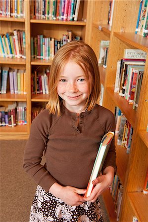 simsearch:614-06895765,k - Student in School Library Stock Photo - Premium Royalty-Free, Code: 614-08866697