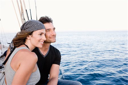 simsearch:614-00602699,k - couple standing at rail of sailing boat Stock Photo - Premium Royalty-Free, Code: 614-08866841