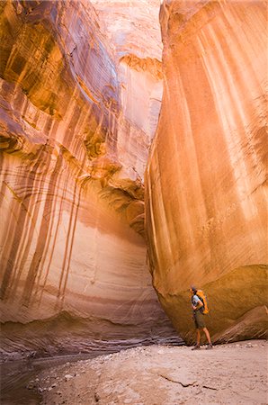 simsearch:614-07486939,k - Male hiker in Paria Canyon, Vermilion Cliffs Wilderness, Utah, USA Stock Photo - Premium Royalty-Free, Code: 614-08876552