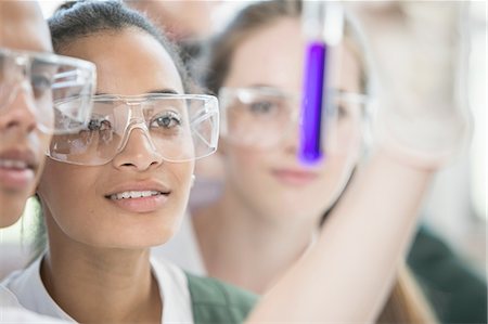 simsearch:614-02984826,k - Students conducting experiment in lab Stock Photo - Premium Royalty-Free, Code: 614-08878753