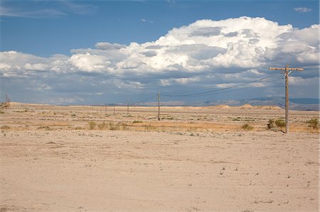 simsearch:614-08030536,k - Electrical poles in isolated scene, Utah, USA Stock Photo - Premium Royalty-Free, Code: 614-08872188