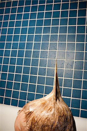 simsearch:632-05554011,k - Boy in bath with spiky hair Stock Photo - Premium Royalty-Free, Code: 614-08872347