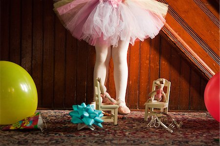 Low section of girl wearing tutu Stock Photo - Premium Royalty-Free, Code: 614-08873249