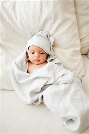 simsearch:614-07031850,k - Portrait of baby boy wrapped in blanket, overhead view Stock Photo - Premium Royalty-Free, Code: 614-08884826