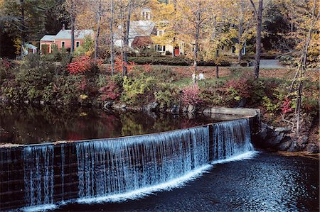 Rural village with waterfall, Guilford, Vermont, USA Stock Photo - Premium Royalty-Free, Code: 614-08946191
