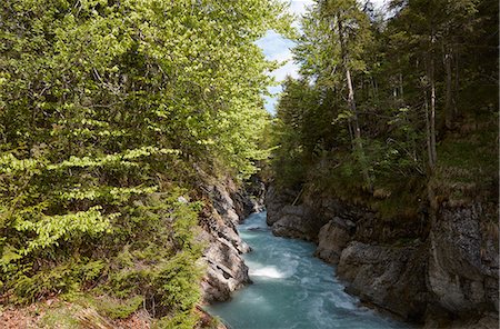 Water running through rural setting, Hinterriss, Tyrol, Austria Stock Photo - Premium Royalty-Free, Code: 614-08983639