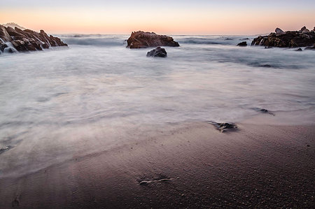 simsearch:614-06814364,k - Sea and rocks at sunrise, Monterey Bay area, California, USA Stock Photo - Premium Royalty-Free, Code: 614-09210669