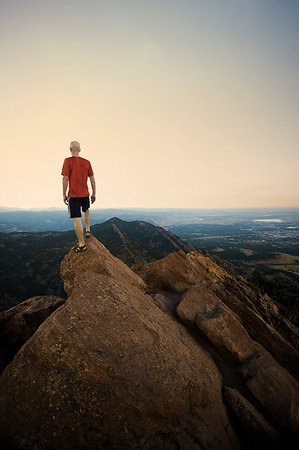 simsearch:614-06043612,k - Mature male hiker standing on top of rock formation, Boulder, Colorado, USA Stock Photo - Premium Royalty-Free, Code: 614-09210993