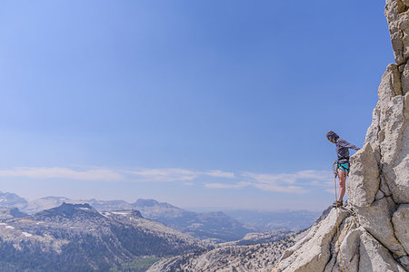 Climber trad climbing, Tuolumne Meadows, Yosemite National Park, California, United States Stock Photo - Premium Royalty-Free, Code: 614-09245449