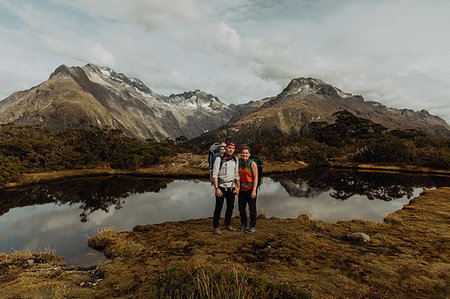 simsearch:614-07735242,k - Hiker couple with baby by lake, Queenstown, Canterbury, New Zealand Stock Photo - Premium Royalty-Free, Code: 614-09259268