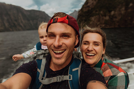 simsearch:614-06002173,k - Parents with baby on lake cruise, Queenstown, Canterbury, New Zealand Stock Photo - Premium Royalty-Free, Code: 614-09259278