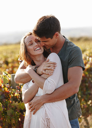 simsearch:614-06898128,k - Romantic couple in vineyard, Cape Town, South Africa Stock Photo - Premium Royalty-Free, Code: 614-09270663