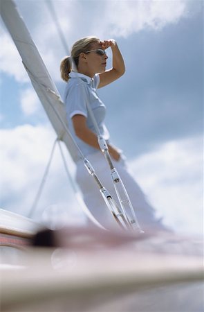 simsearch:614-00602699,k - Woman on boat looking out to sea Stock Photo - Premium Royalty-Free, Code: 614-00602674