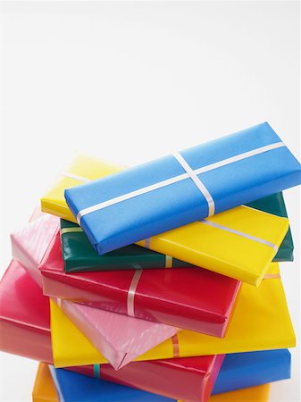 simsearch:649-08085108,k - Pile of gifts Stock Photo - Premium Royalty-Free, Code: 614-00913643
