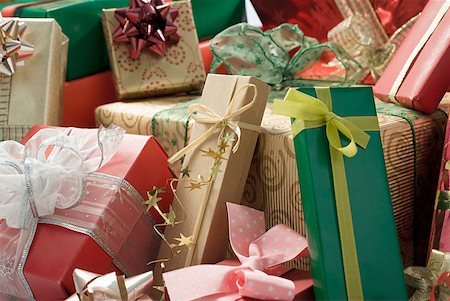 simsearch:649-08085108,k - Christmas gifts Stock Photo - Premium Royalty-Free, Code: 614-02259709