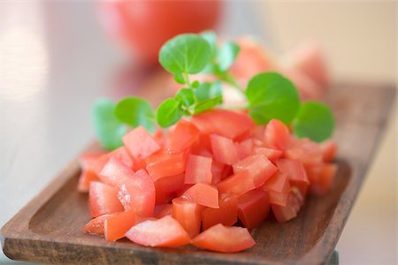 simsearch:614-01088098,k - Chopped tomatoes and herbs Stock Photo - Premium Royalty-Free, Code: 614-02393775