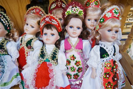 simsearch:614-02679643,k - Hungarian dolls Stock Photo - Premium Royalty-Free, Code: 614-02680250