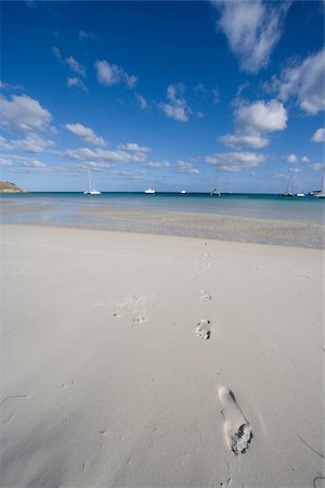 Footprints on sand beach. Stock Photo - Premium Royalty-Free, Code: 614-02837661
