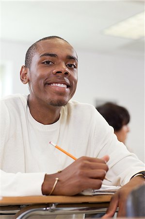 simsearch:614-06116419,k - High school student sitting in classroom Stock Photo - Premium Royalty-Free, Code: 614-03551927