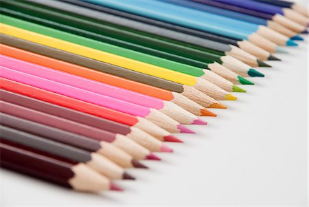 education and back to school - Crayons de couleur Photographie de stock - Premium Libres de Droits, Code: 614-03577072