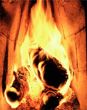 simsearch:614-03763965,k - A burning fire. Stock Photo - Premium Royalty-Free, Code: 6102-03749394