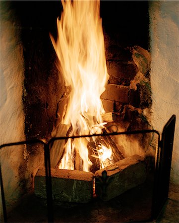 simsearch:614-03763965,k - A fire in a fireplace. Stock Photo - Premium Royalty-Free, Code: 6102-03749746