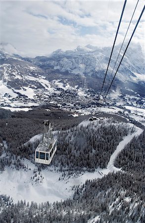 Cableway in the Alps, Cortina, Italy. Stock Photo - Premium Royalty-Free, Code: 6102-03827505