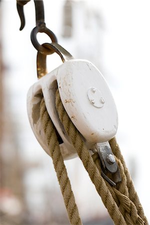 rope - Close-up of rope pulley Stock Photo - Premium Royalty-Free, Code: 6102-05802556