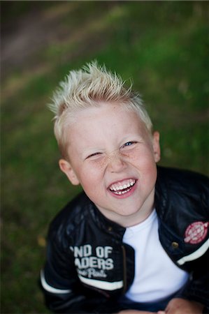 simsearch:6102-06965505,k - Portrait of smiling boy Stock Photo - Premium Royalty-Free, Code: 6102-06965577