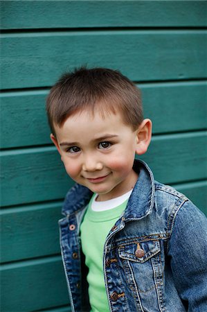 simsearch:6102-06965505,k - Portrait of smiling boy Stock Photo - Premium Royalty-Free, Code: 6102-06965580