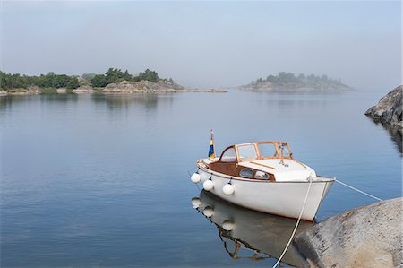 Moored motorboat, Stora Nassa, Sweden Stock Photo - Premium Royalty-Free, Code: 6102-07521588