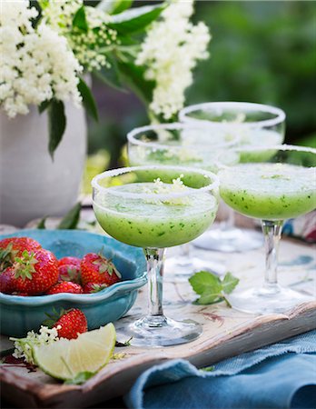 fruit close ups - Green desserts Stock Photo - Premium Royalty-Free, Code: 6102-08062901